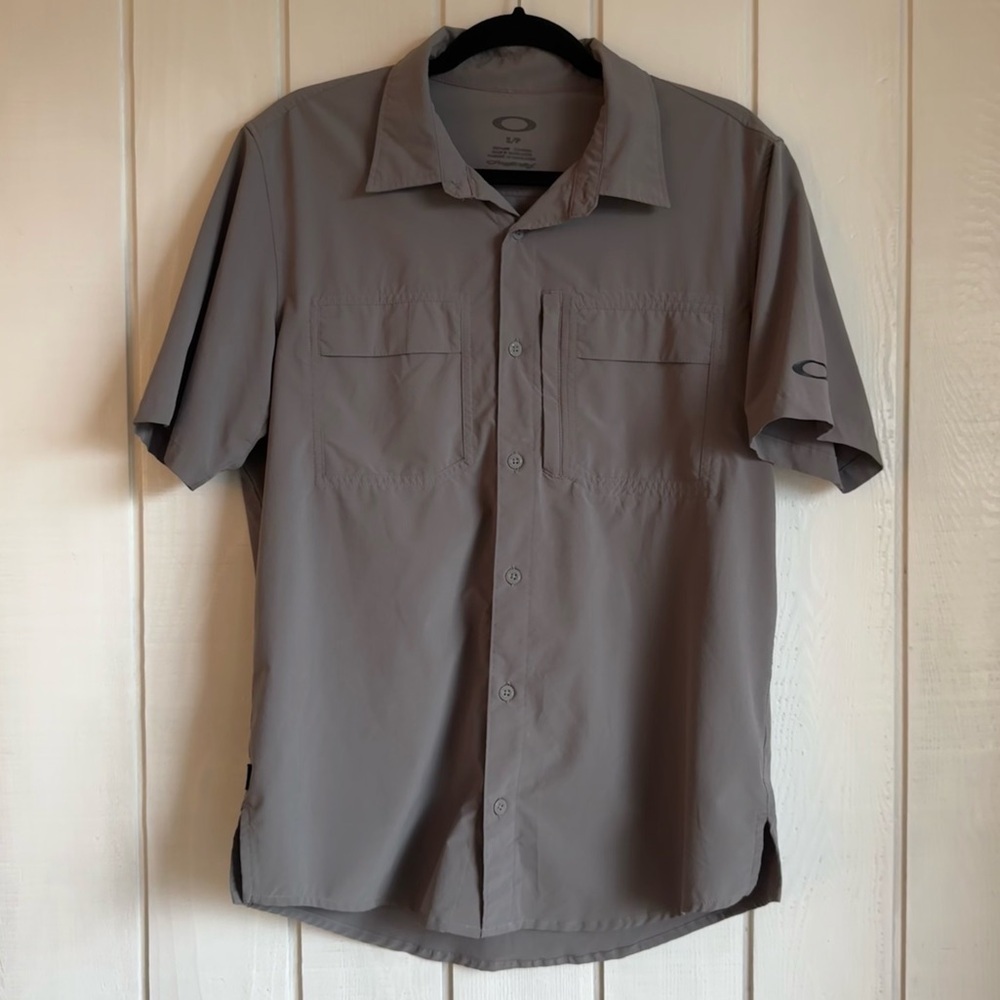 Oakley Gray Button Down Tee